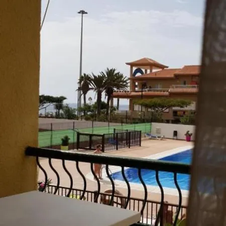 Loft Frente Al Mar Con Piscina Y Terraza En Cristianos