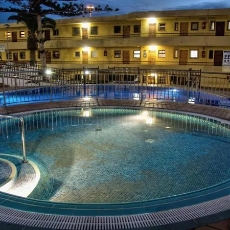 Loft Frente Al Mar Con Piscina Y Terraza En Cristianos * Los Cristianos (Tenerife)