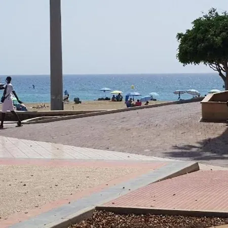 Apartamento Loft Frente Al Mar Con Piscina Y Terraza En Cristianos